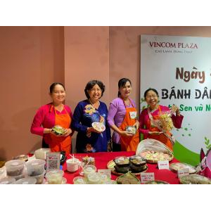 Bánh dân gian hương vị truyền thống thắm đượm tình yêu thương